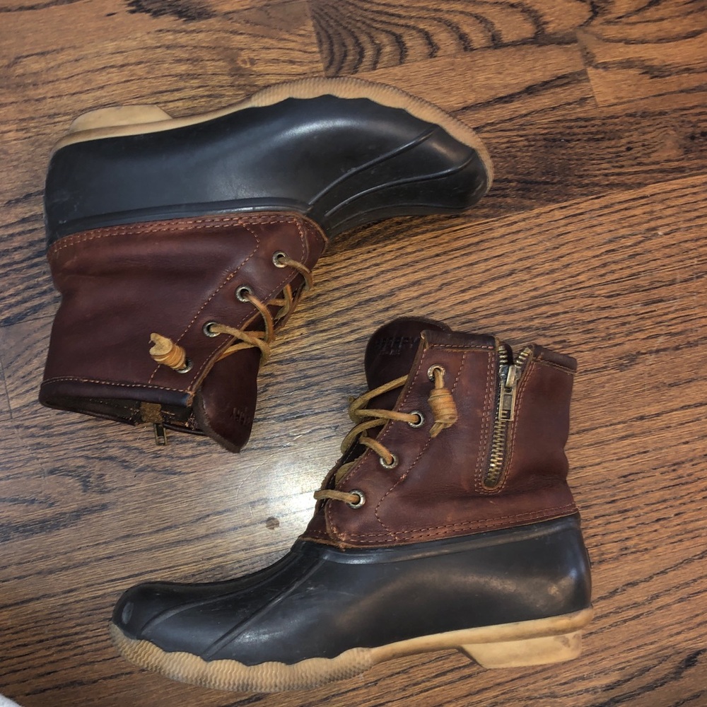 Women’s Sperry Duck Boots